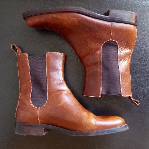 Lauren Ralph Lauren Leather Chelsea Boots - Picture 3 of 11